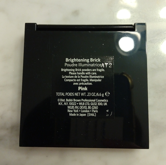 Bobbi Brown Brightening Brick - Picture 5 of 6